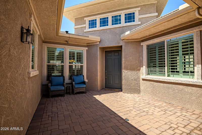 10089 W Jasmine Trl, Peoria, AZ 85383