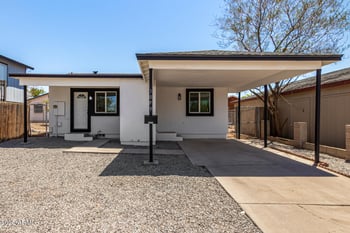 1009 Chipman Rd, Phoenix, AZ 85040