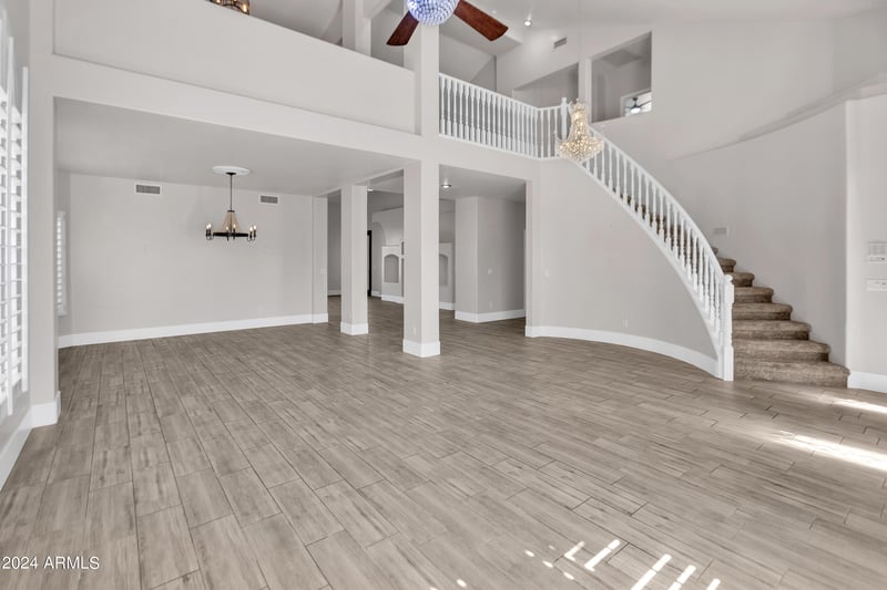 1009 N Peppertree Dr, Gilbert, AZ 85234