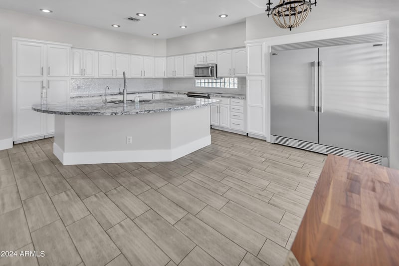 1009 N Peppertree Dr, Gilbert, AZ 85234