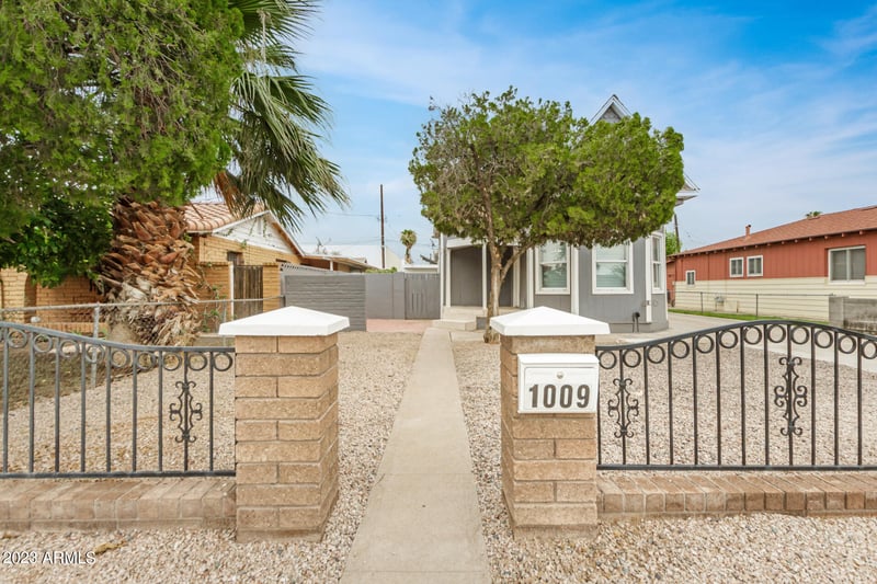 1009 S 1st Ave, Phoenix, AZ 85003