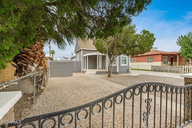 1009 S 1st Ave, Phoenix, AZ 85003