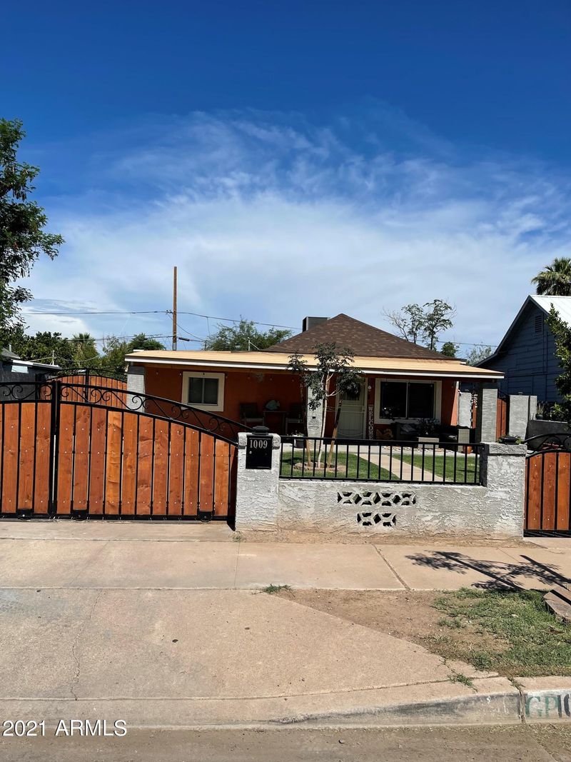 1009 S 2nd Ave, Phoenix, AZ 85003