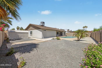 1009 Pampa Ave, Mesa, AZ 85210