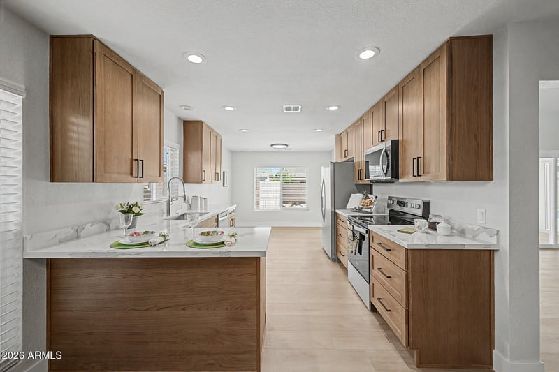 1009 W Pampa Ave, Mesa, AZ 85210
