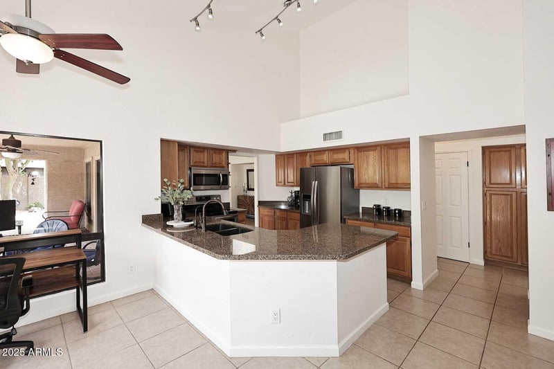 10094 San Salvador Dr, Scottsdale, AZ 85258