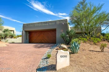 10095 Graythorn Dr, Scottsdale, AZ 85262