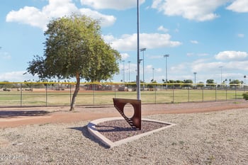 10096 63rd Ave, Glendale, AZ 85302