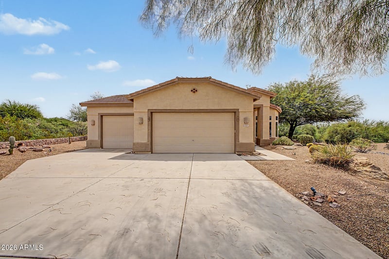 10097 E Golden Rim Cir, Gold Canyon, AZ 85118