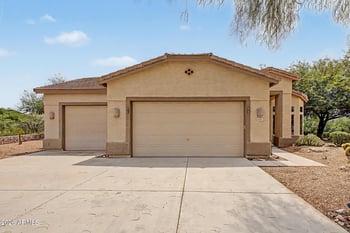 10097 E Golden Rim Cir, Gold Canyon, AZ 85118