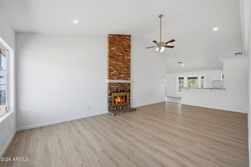 10097 W Mariposa St, Phoenix, AZ 85037