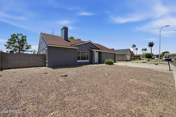 10097 Mariposa St, Phoenix, AZ 85037