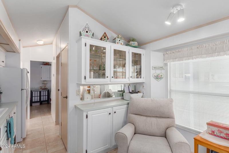 101 Kaolin Dr, Apache Junction, AZ 85119