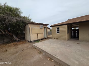 101 Monte Way, Phoenix, AZ 85042