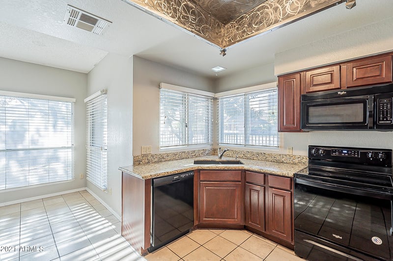 101 N 7th St #101, Phoenix, AZ 85034