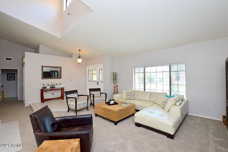 101 S Silverado St, Gilbert, AZ 85296