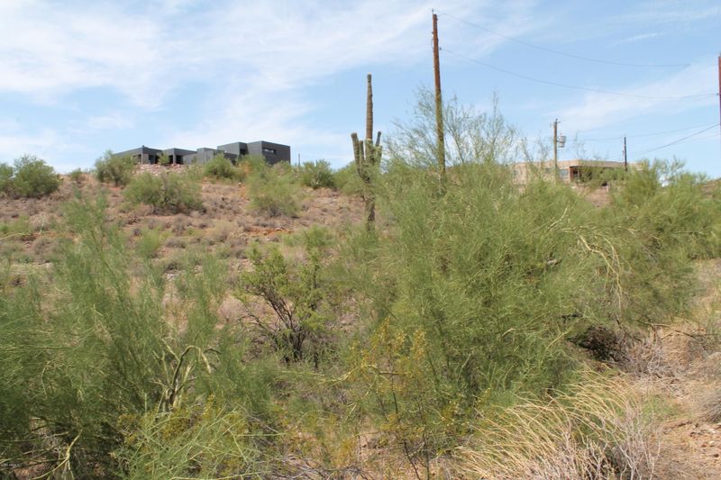 101 W Briles Rd #-, Phoenix, AZ 85085