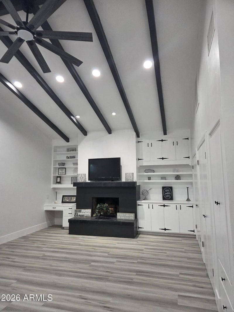 1010 6th Pl, Mesa, AZ 85203