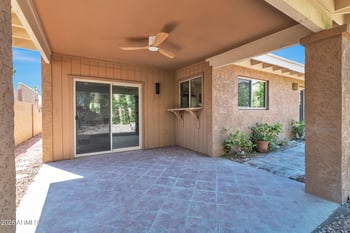 1010 Lois Ln, Phoenix, AZ 85020