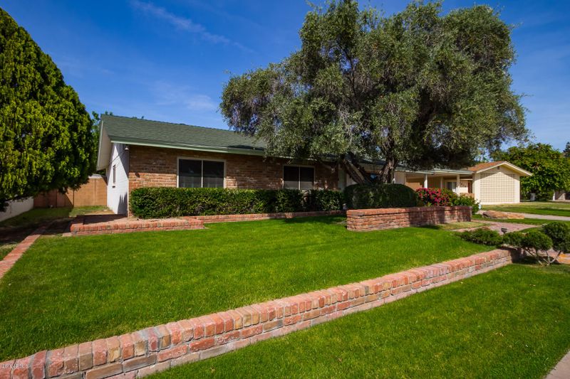 1010 E Palmaire Ave, Phoenix, AZ 85020