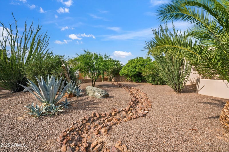 1010 Egret St, Phoenix, AZ 85086