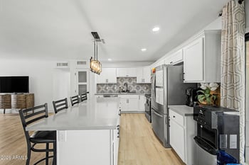 1010 13th St, Tempe, AZ 85281