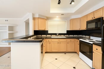10101 Arabian Trl #1074, Scottsdale, AZ 85258