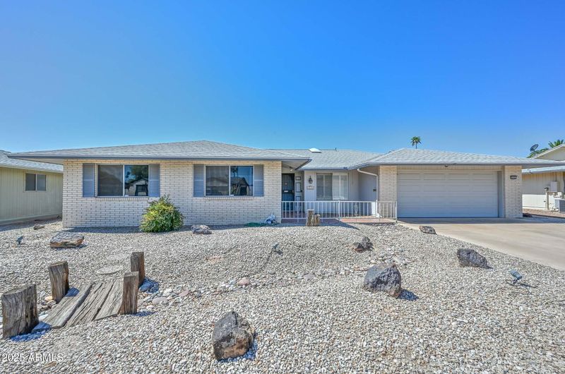 10101 W Desert Rock Dr, Sun City, AZ 85351