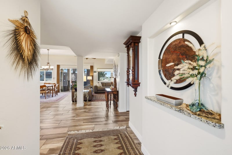 10101 W Pineaire Dr, Sun City, AZ 85351