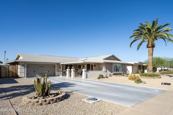 10102 W Burns Dr, Sun City, AZ 85351