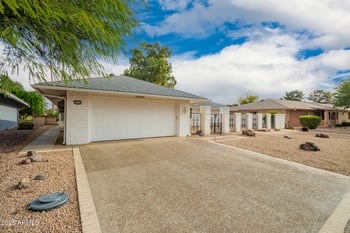 10102 Concho Cir, Sun City, AZ 85373