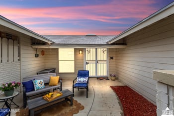 10102 W Deanne Dr, Sun City, AZ 85351