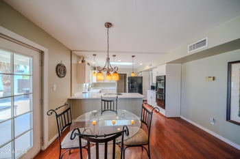 10105 Cactus Rd, Scottsdale, AZ 85260