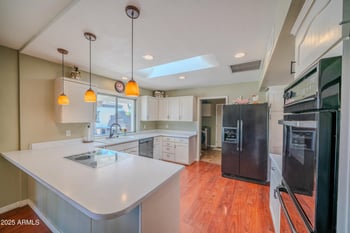 10105 Cactus Rd, Scottsdale, AZ 85260