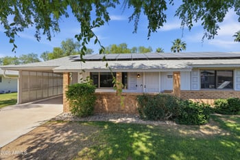 10105 Kingswood Cir, Sun City, AZ 85351