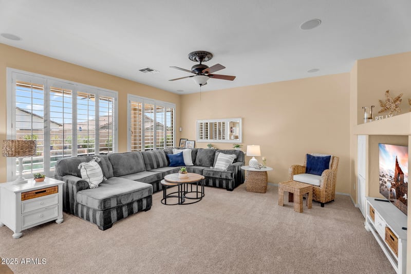 10105 Los Lagos Vista Ave, Mesa, AZ 85209