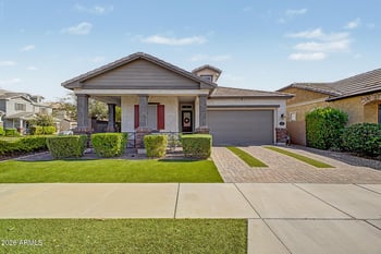10107 E Nopal Ave, Mesa, AZ 85209