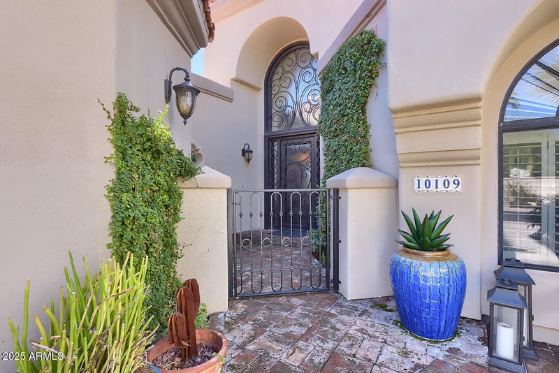 10109 Bayview Dr, Scottsdale, AZ 85258