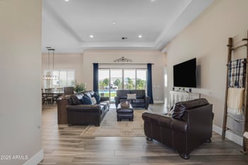 1011 Carlise Rd, Phoenix, AZ 85086