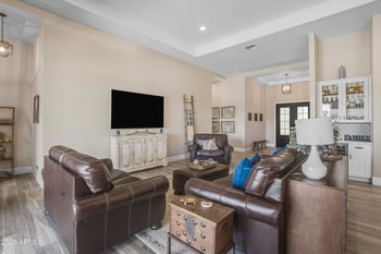 1011 Carlise Rd, Phoenix, AZ 85086