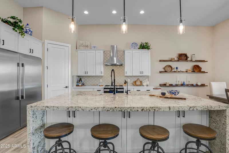 1011 Carlise Rd, Phoenix, AZ 85086