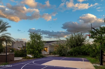 1011 E Kingbird Pl, Chandler, AZ 85286