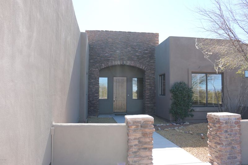 1011 E Tumbleweed Dr, Phoenix, AZ 85085