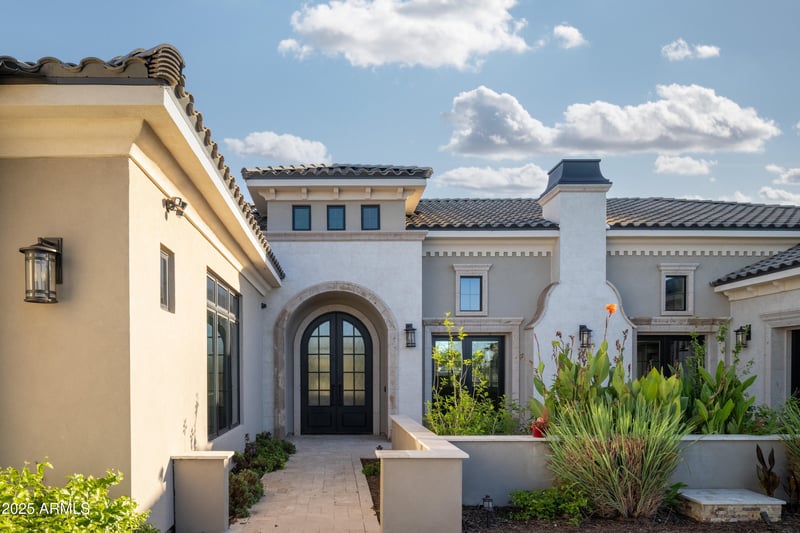 1011 Kingbird Pl, Chandler, AZ 85286