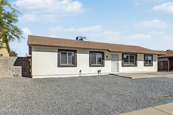 1011 N 61st Dr, Phoenix, AZ 85043