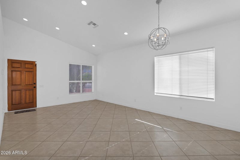 1011 W Kelton Ln, Phoenix, AZ 85023