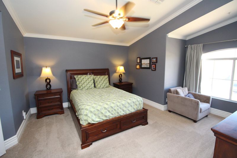 10113 E Meadow Hill Dr, Scottsdale, AZ 85260