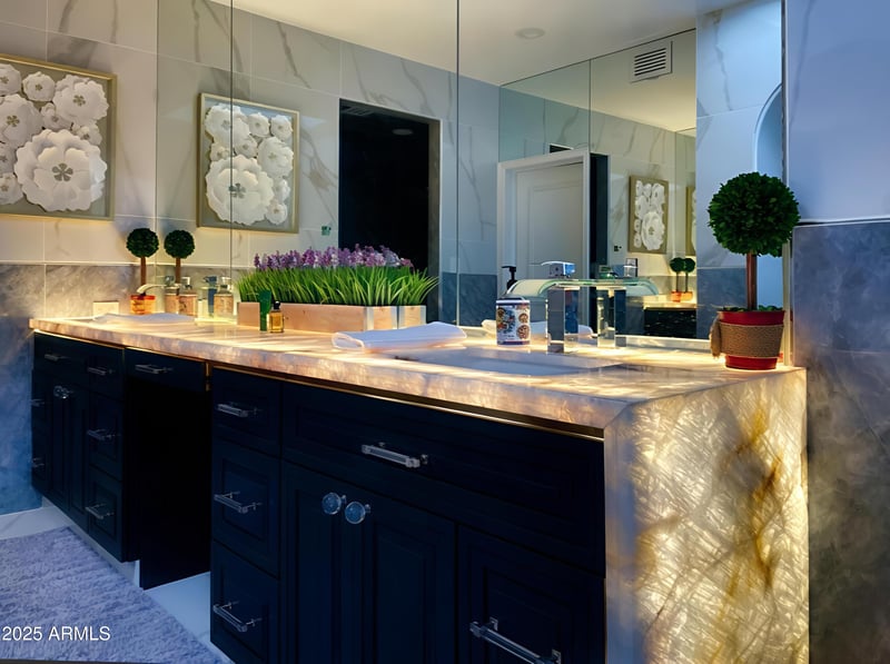 10113 Topaz Dr, Scottsdale, AZ 85258