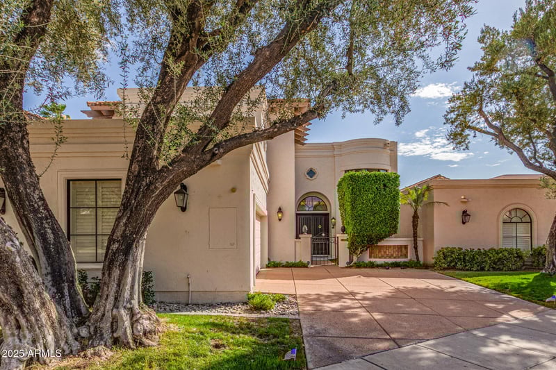 10113 Topaz Dr, Scottsdale, AZ 85258