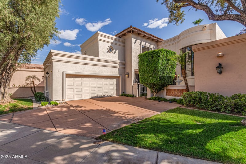 10113 Topaz Dr, Scottsdale, AZ 85258